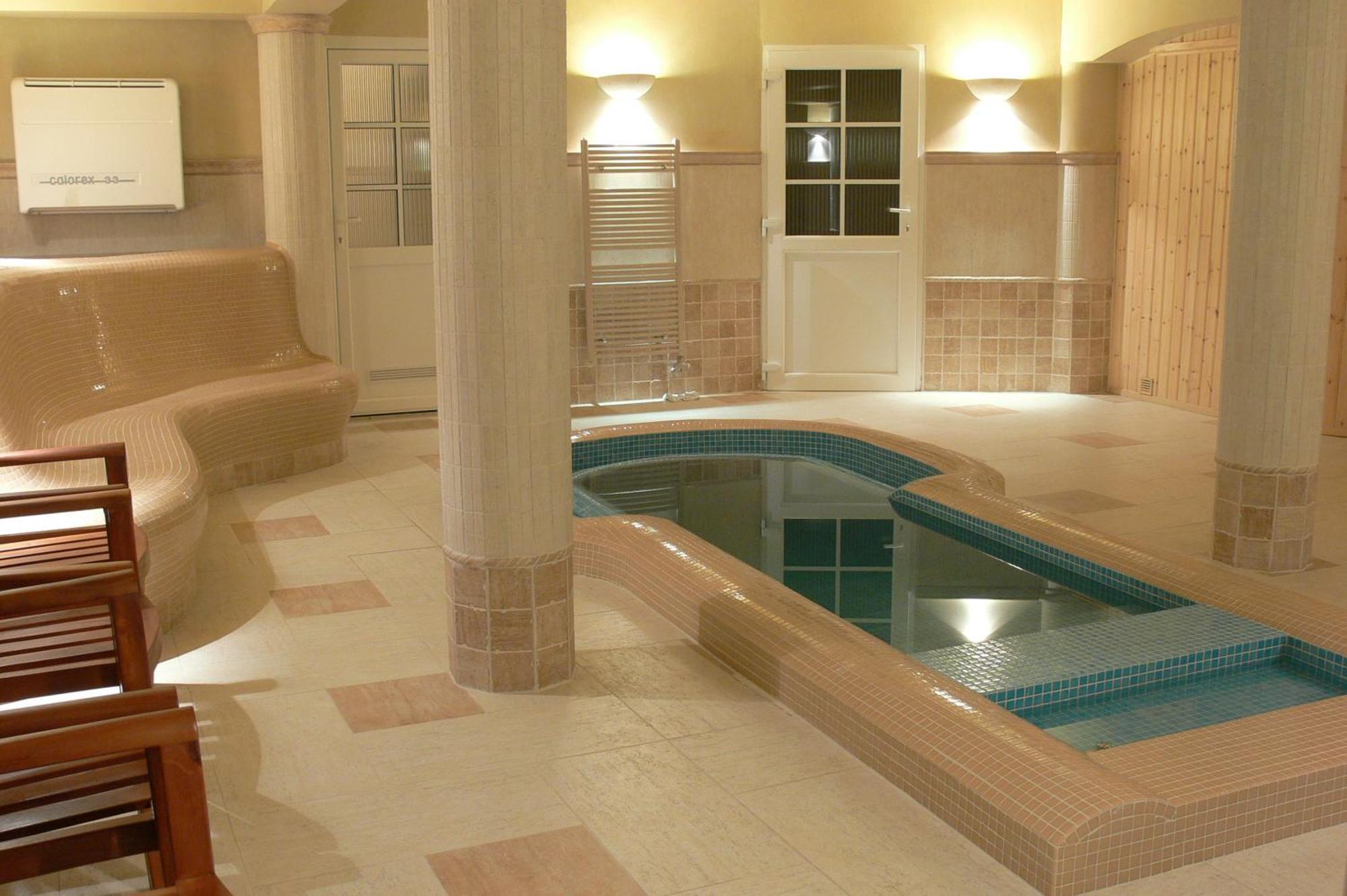 Oereg Miskolcz Hotel Eksteriør billede