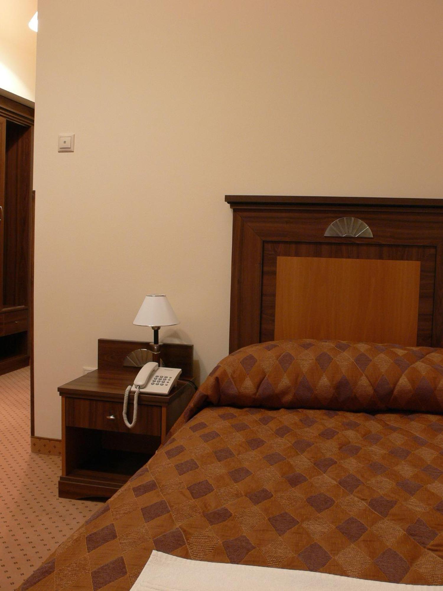 Oereg Miskolcz Hotel Eksteriør billede