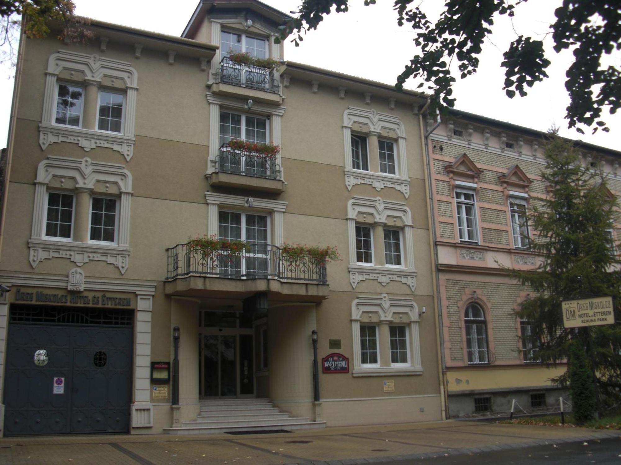 Oereg Miskolcz Hotel Eksteriør billede