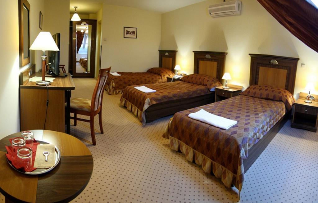 Oereg Miskolcz Hotel Eksteriør billede